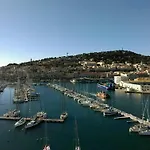 T2 En Front De Avec Terrasse Et Parking, - Fr-1-472-121 Sète