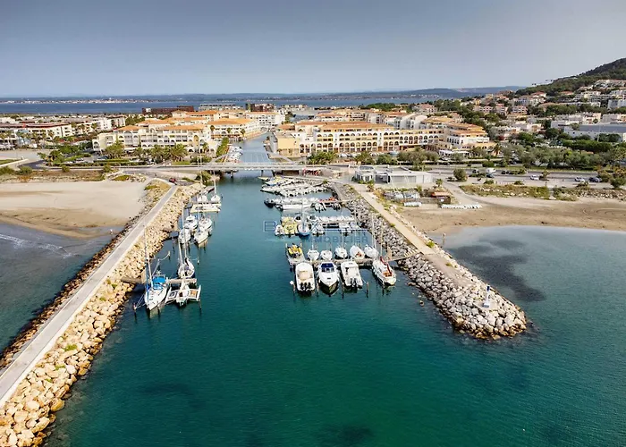 Appartement T2 En Front De Mer Avec Terrasse Et Parking, Sete - Fr-1-472-121 Appartement